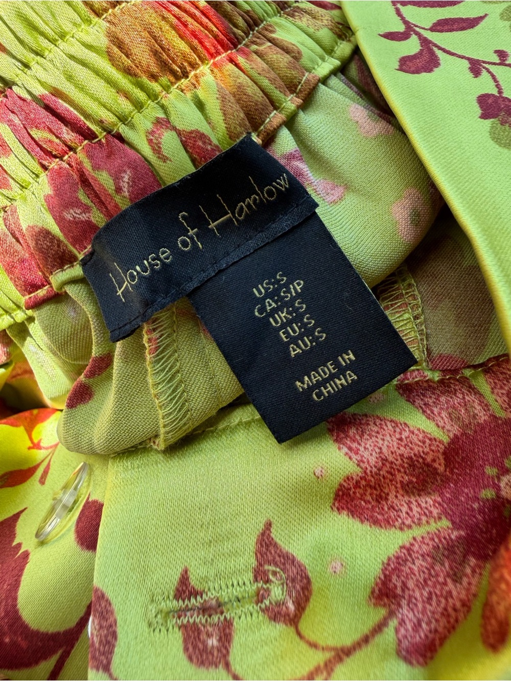 House of Harlow 1960 Lime Green Wide-Leg Pants with Red Paisley Print. Size Med - Picture 4 of 6
